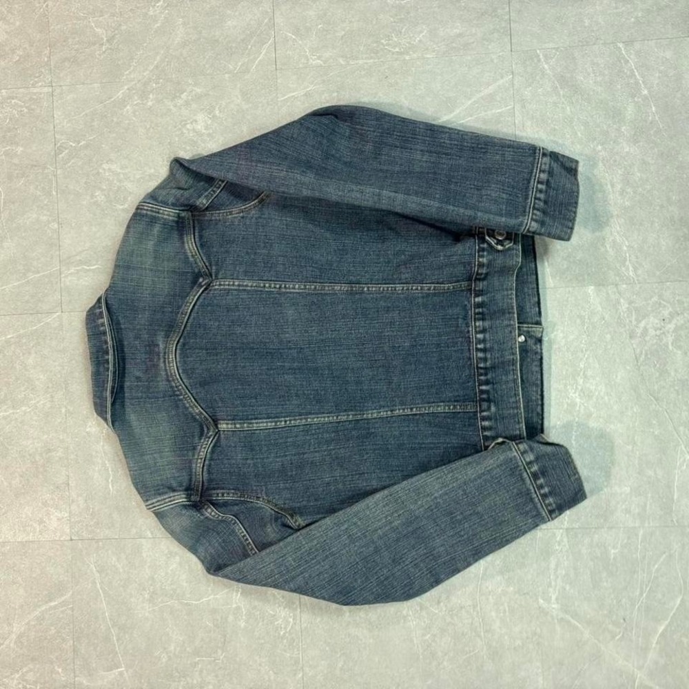 Gap blue denim jacket Size M #denimjacket - Picture 6 of 8